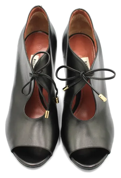 Bally, Bobies