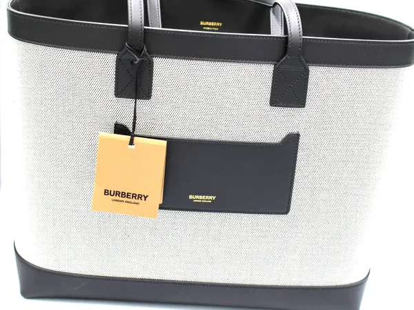 Burberry, Cabas toile et cuir